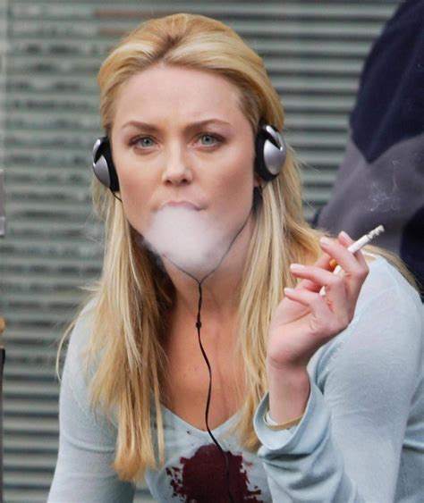 Celebrity Smokers (List of Celebrities Who Smoke Cigarettes).